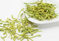 dried herb petals of Honeysuckle Flower